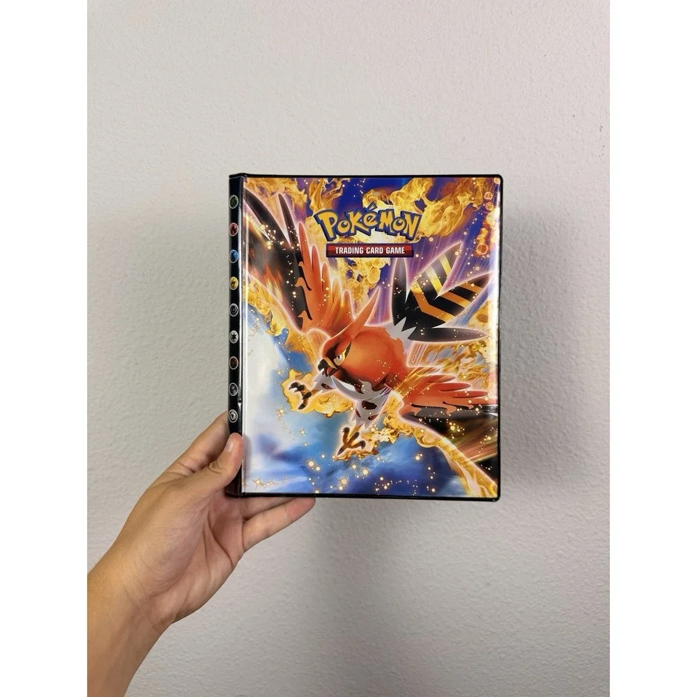Pokemon XY Card 4-Pocket Binder Talonflame and Galvantula 2014